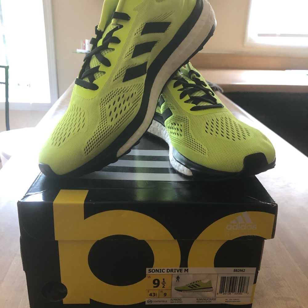 Adidas Sonic Drive Running Shoes